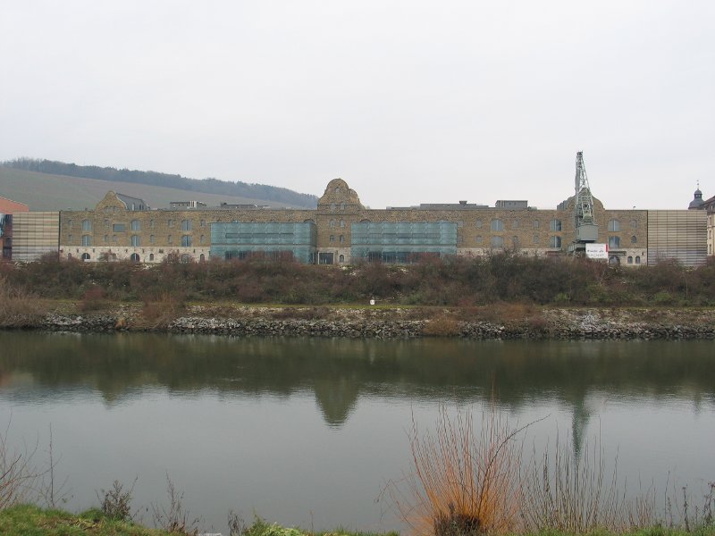 https://www.babelfish-hostel.de/media/Galerywuerzburg/11_kulturspeicher.jpg
